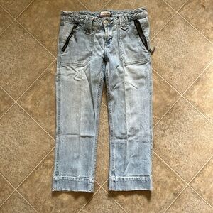 Vintage Blue light-washed denim capris pants